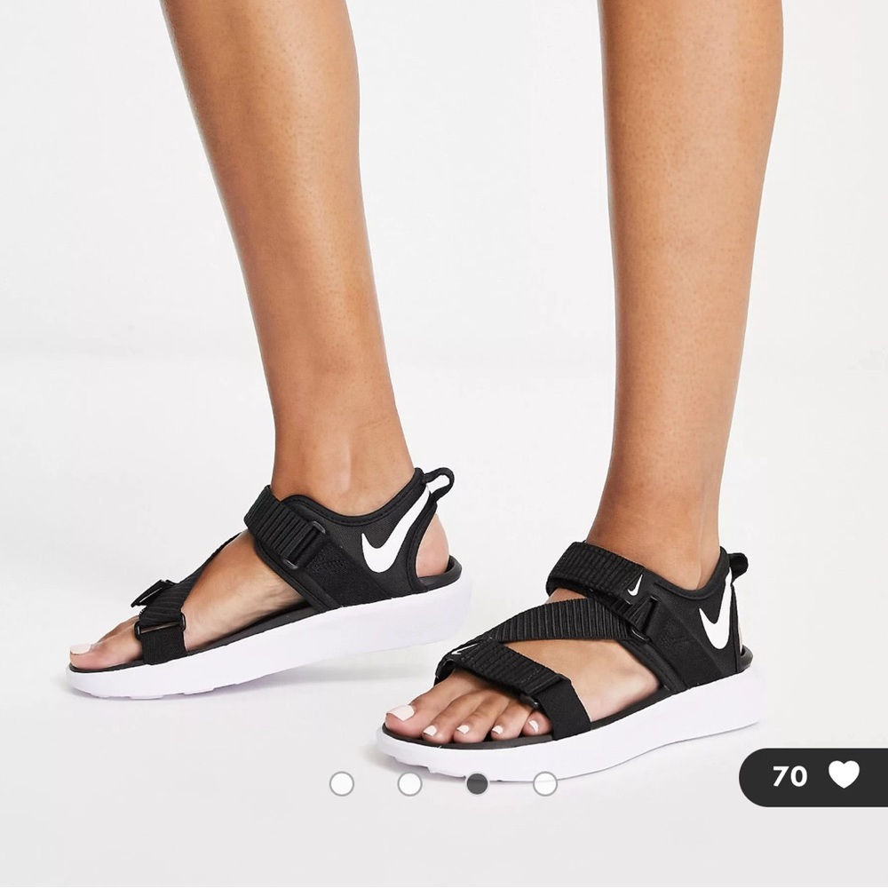 Nike vista sandals